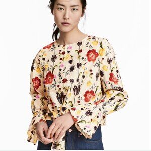 H&M Floral Bell Sleeve Crop Top Beige Tie Front Key Hole Size 6 NEW WITH TAG!